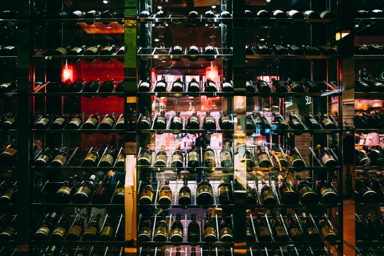 storing wine